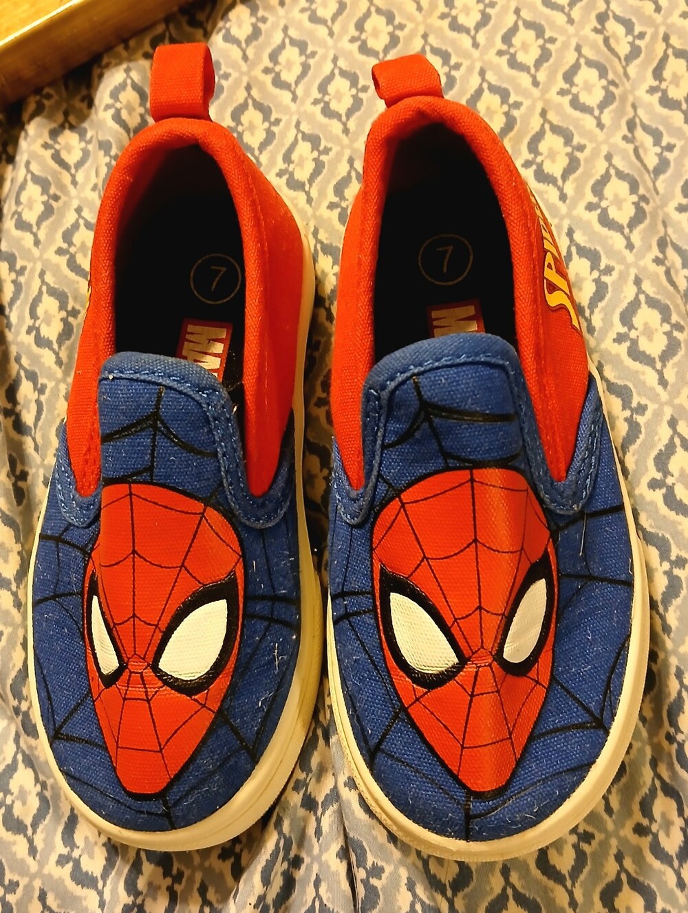 New Toddler Boys Size 7 Spiderman Canvas Shoes